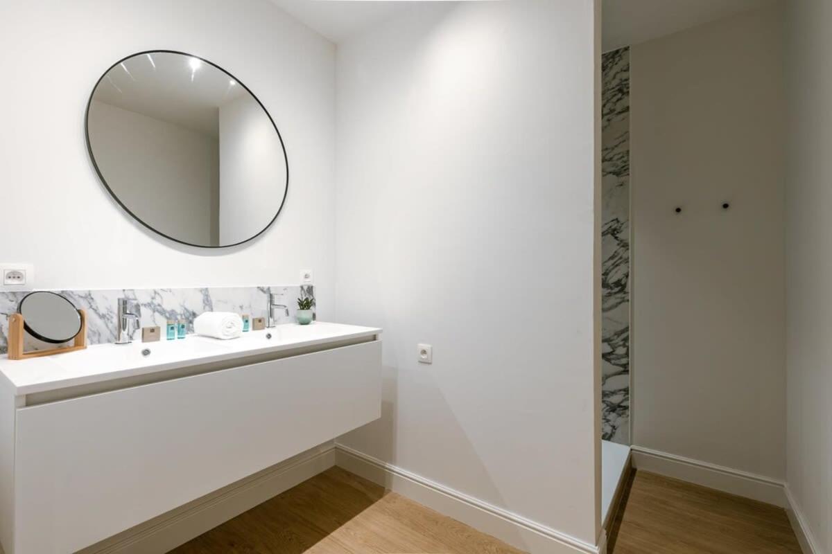 אנטוורפן Huswell - Modern Apartment Located At Historical Main Square מראה חיצוני תמונה